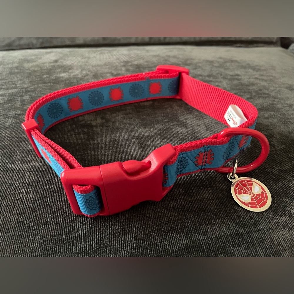 Disney Marvel Spider-Man Dog Collar